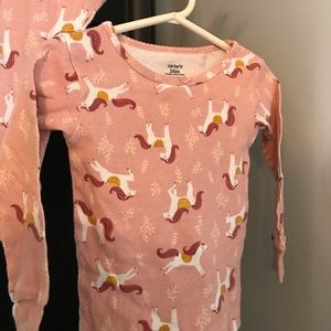 CARTERS 24 MONTH 100% SOFT COTTON SLEEPER SET TOP AND BOTTOM. PINK UNICORN PRINT
